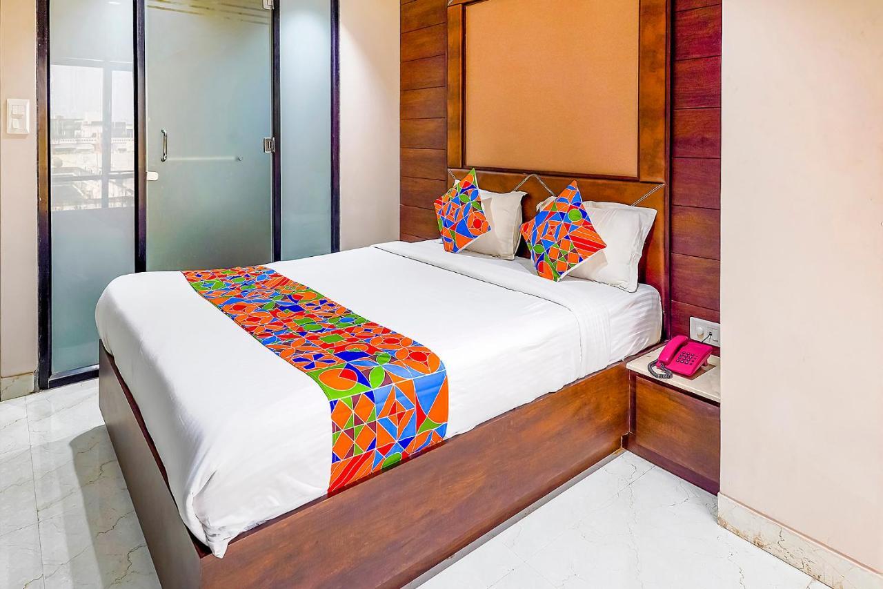 Fabhotel Eros 211 - Nr Sreebhumi Kalküta Dış mekan fotoğraf